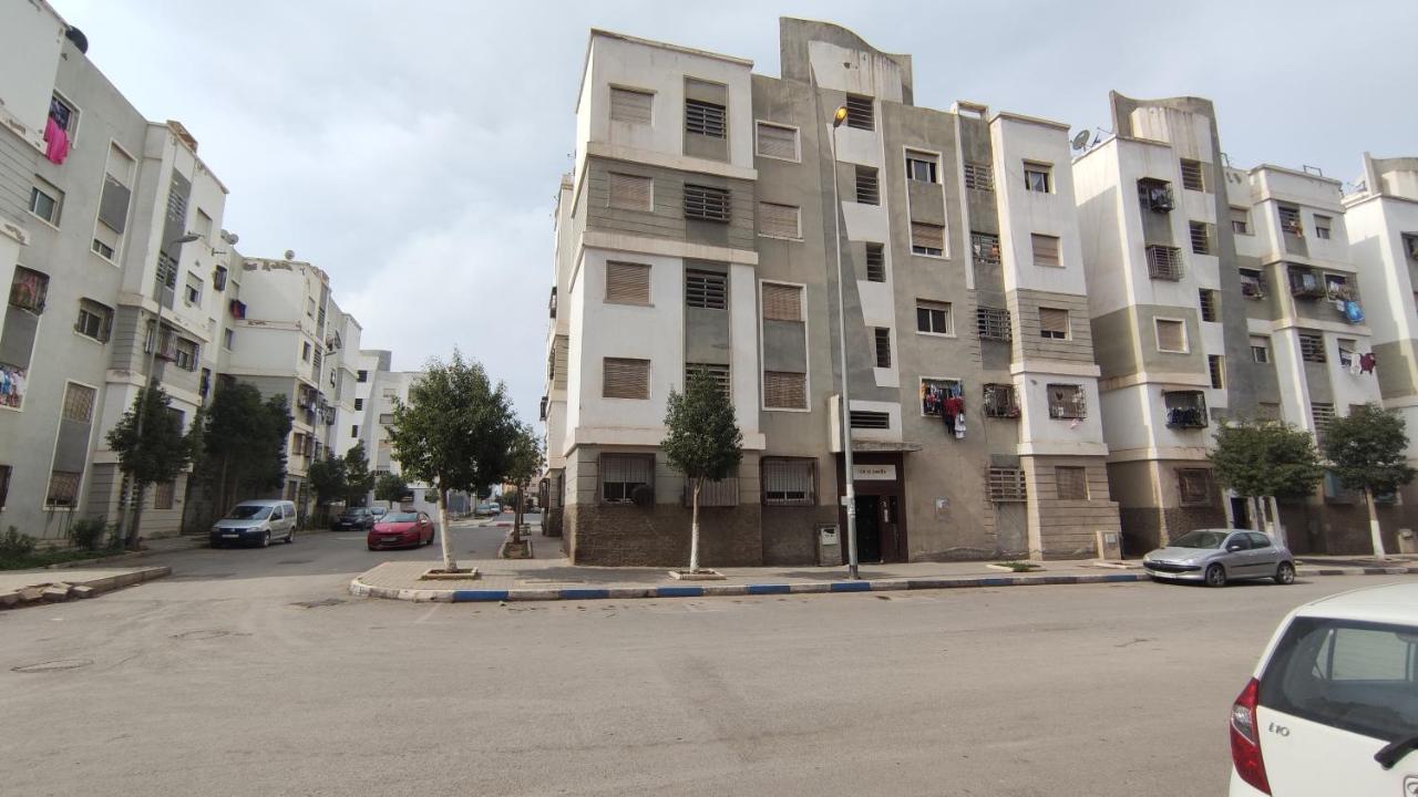Beautiful Ground-Floor Apartment With Portable Air Conditioning, Parking, And Free Wi-Fi Казабланка Екстериор снимка
