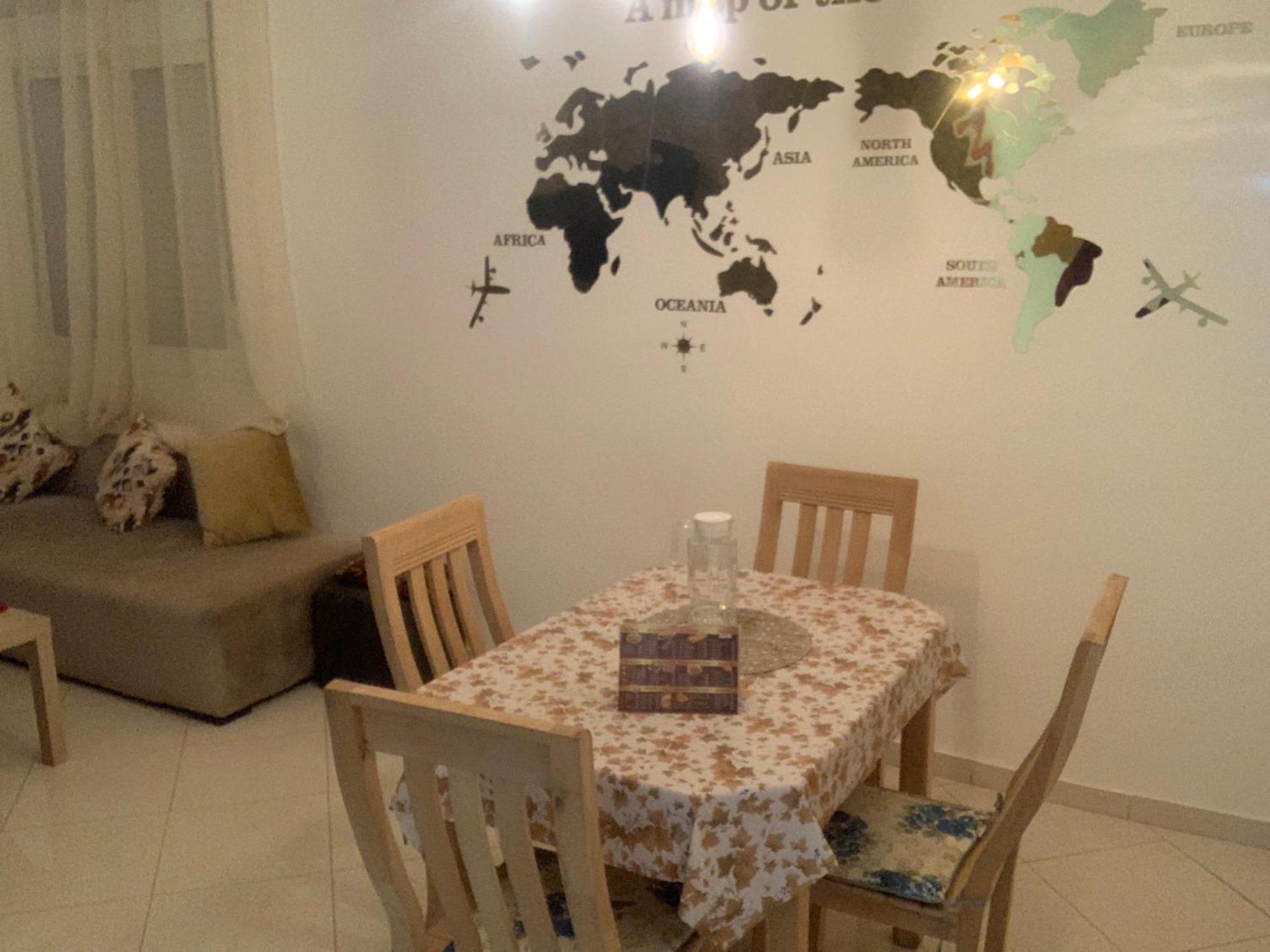 Beautiful Ground-Floor Apartment With Portable Air Conditioning, Parking, And Free Wi-Fi Казабланка Екстериор снимка