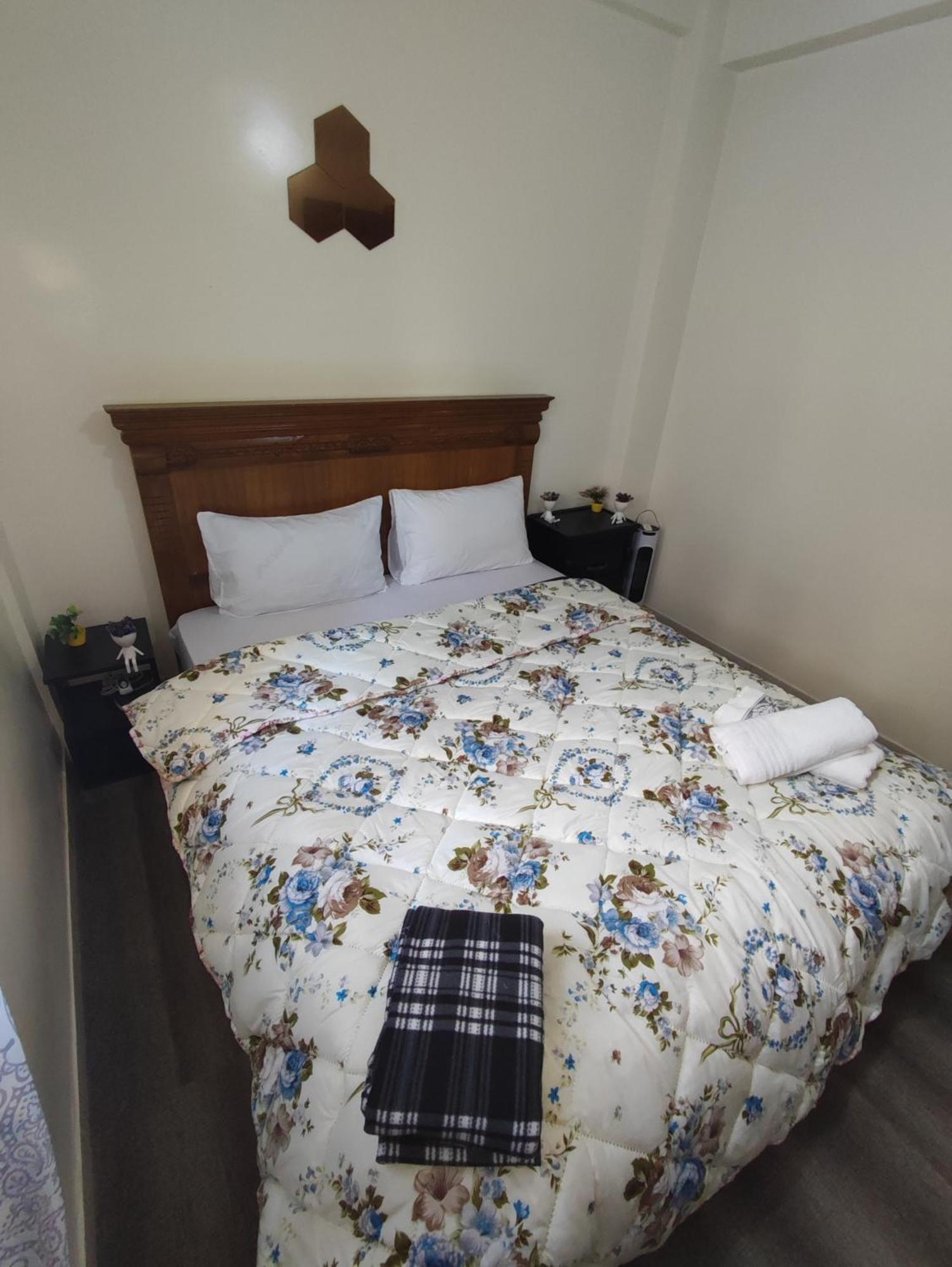 Beautiful Ground-Floor Apartment With Portable Air Conditioning, Parking, And Free Wi-Fi Казабланка Екстериор снимка